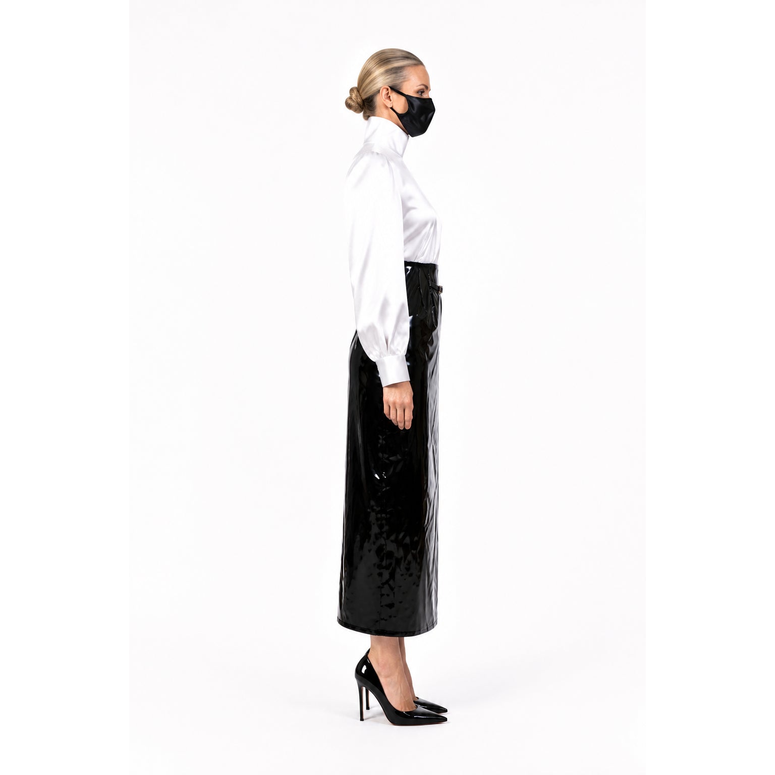 weißes Satin-Top mit schwarzem, dünnem PVC-Rock-Set G045