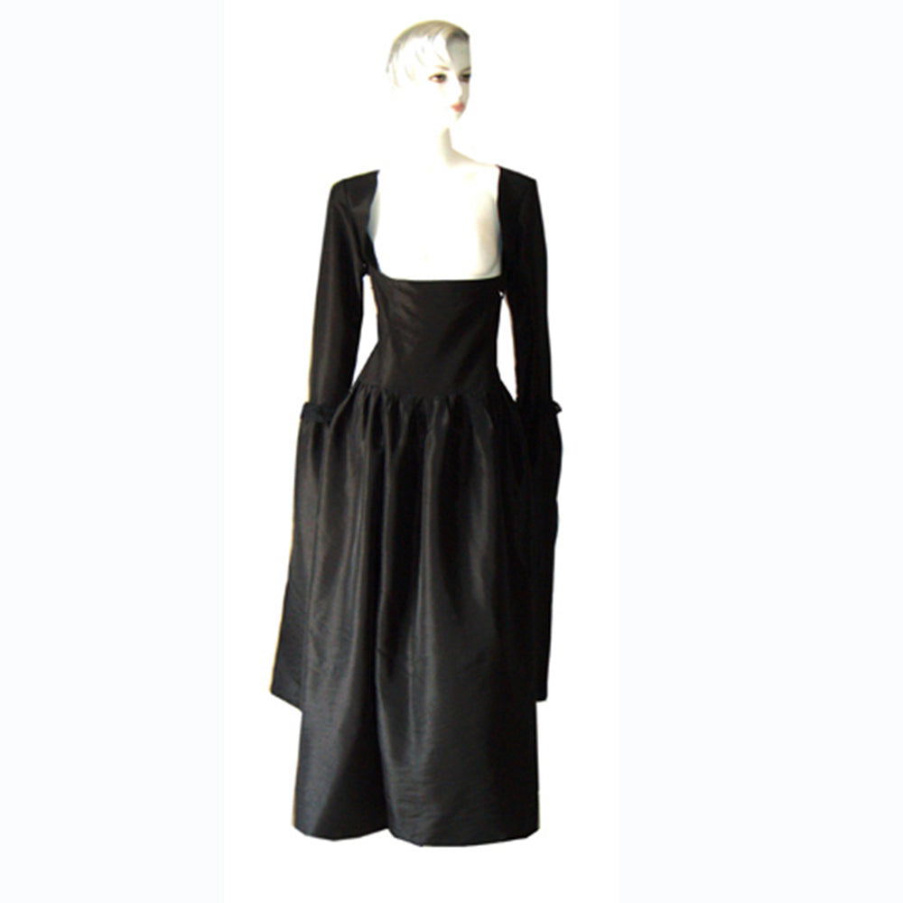 Black Gothic Square-Neck Long-Sleeve Dress G138