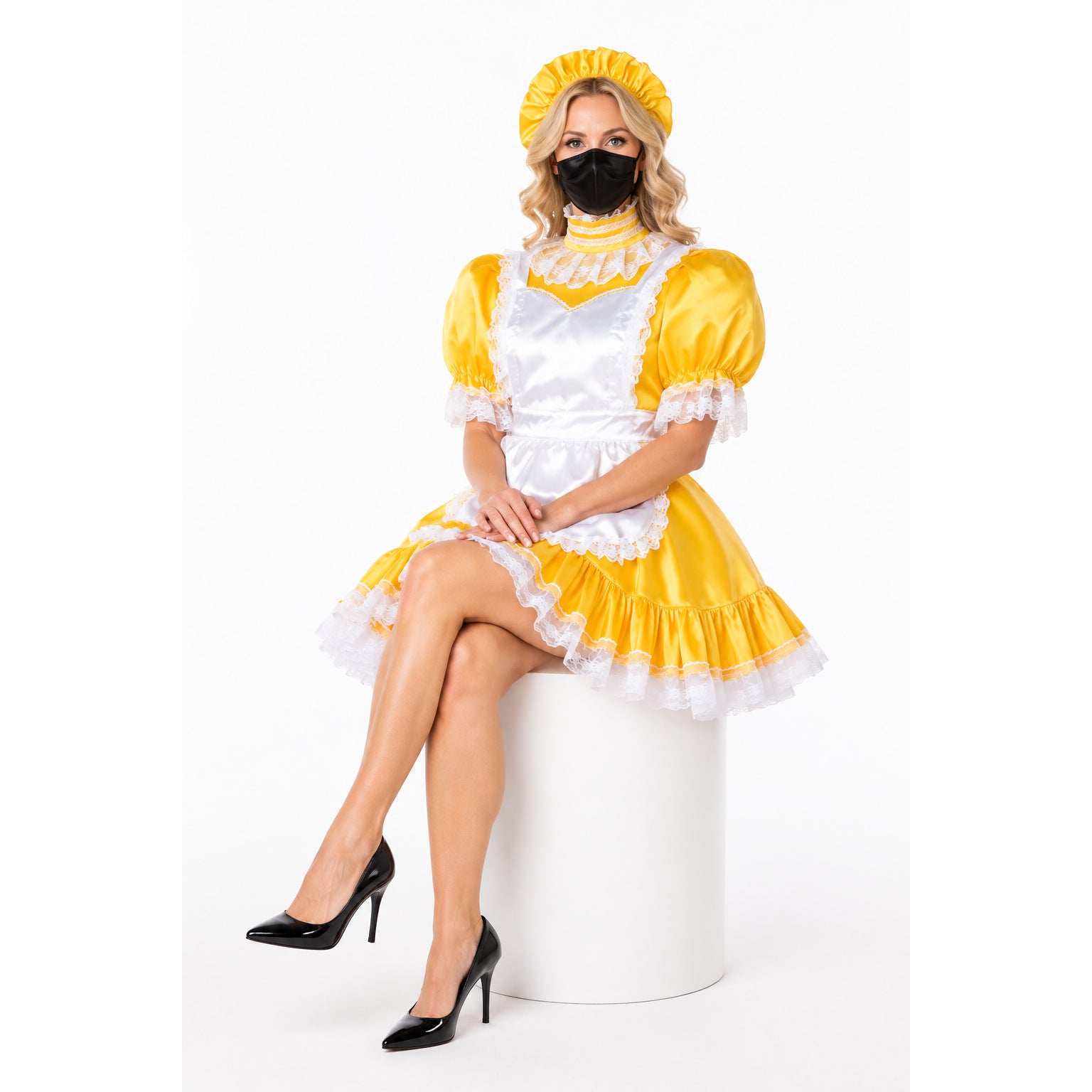 goldenes Satinkleid G2148