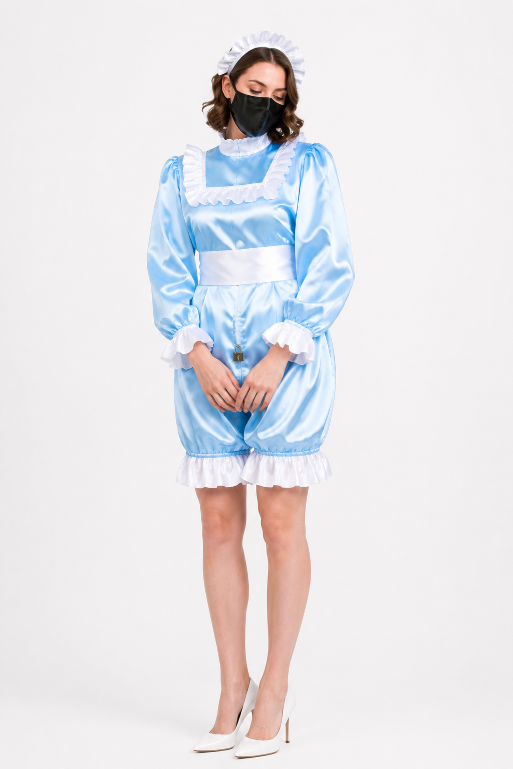 Babyblauer Satin-Strampler G3842
