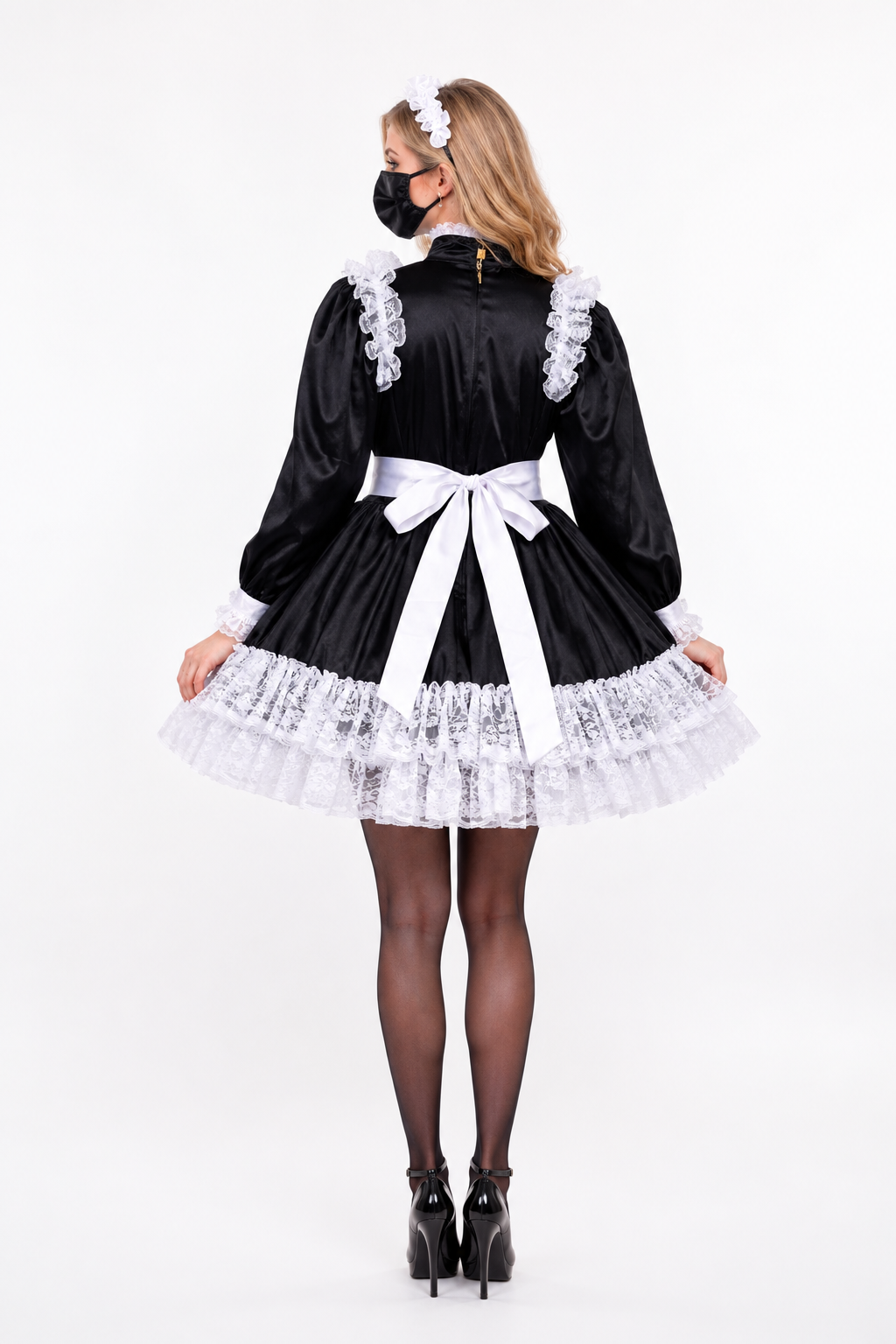 Schwarzes Satinkleid G3876