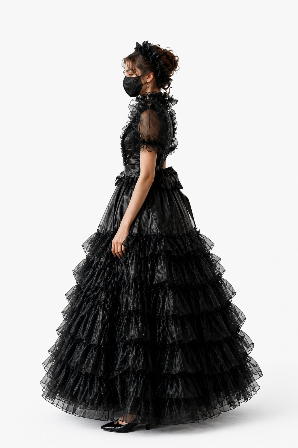 Schwarzes Satin- & Organzakleid G4025