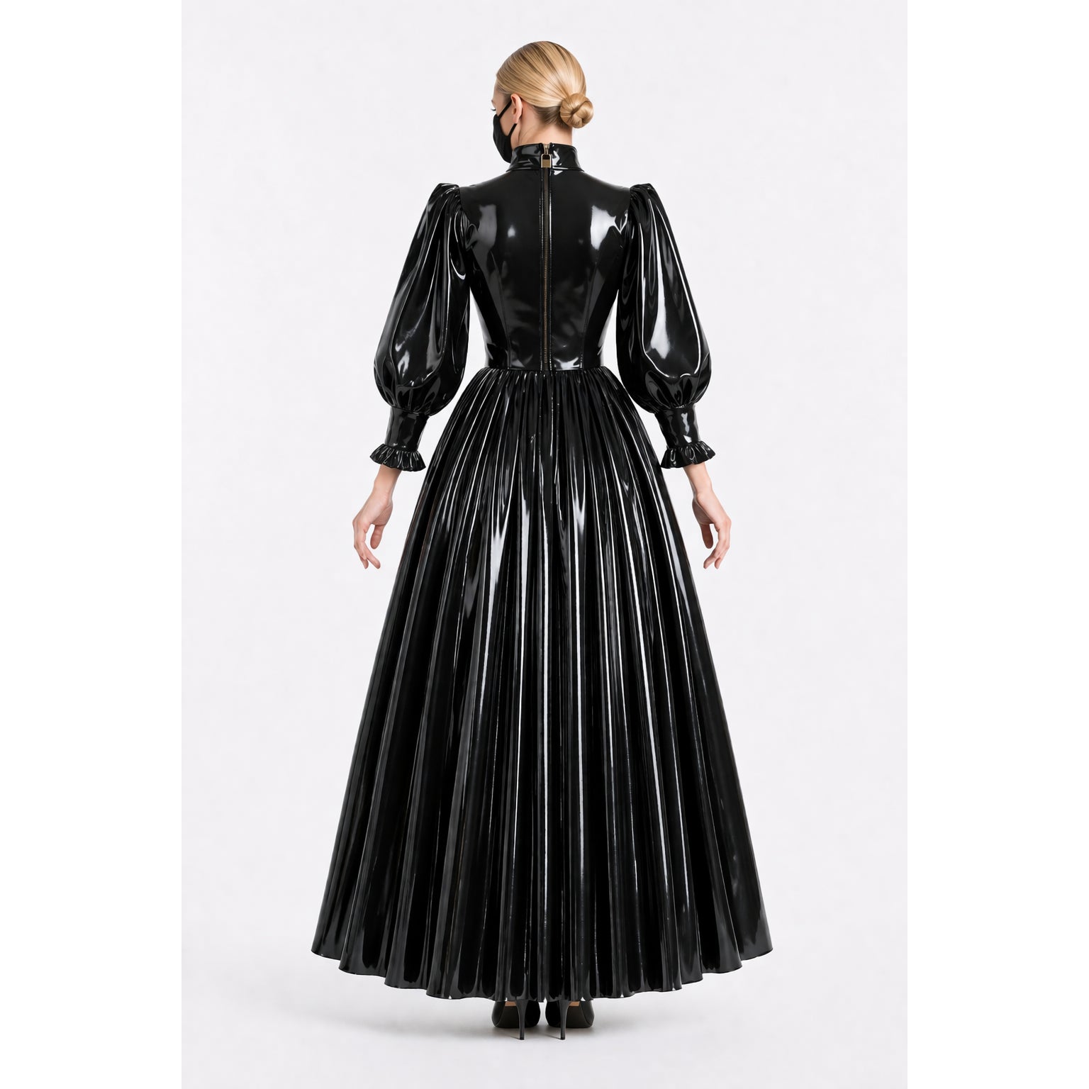 Robe noire moulante en PVC G4119