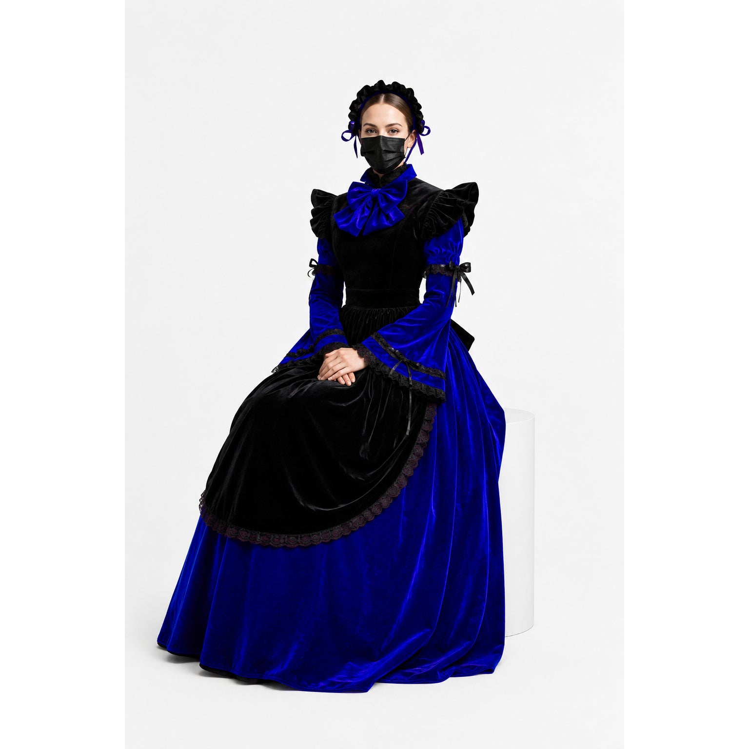 blaues Samtkleid G521