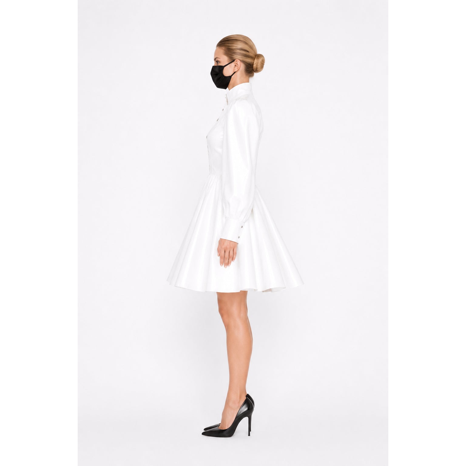 weißes, dünnes PVC-Kleid G535