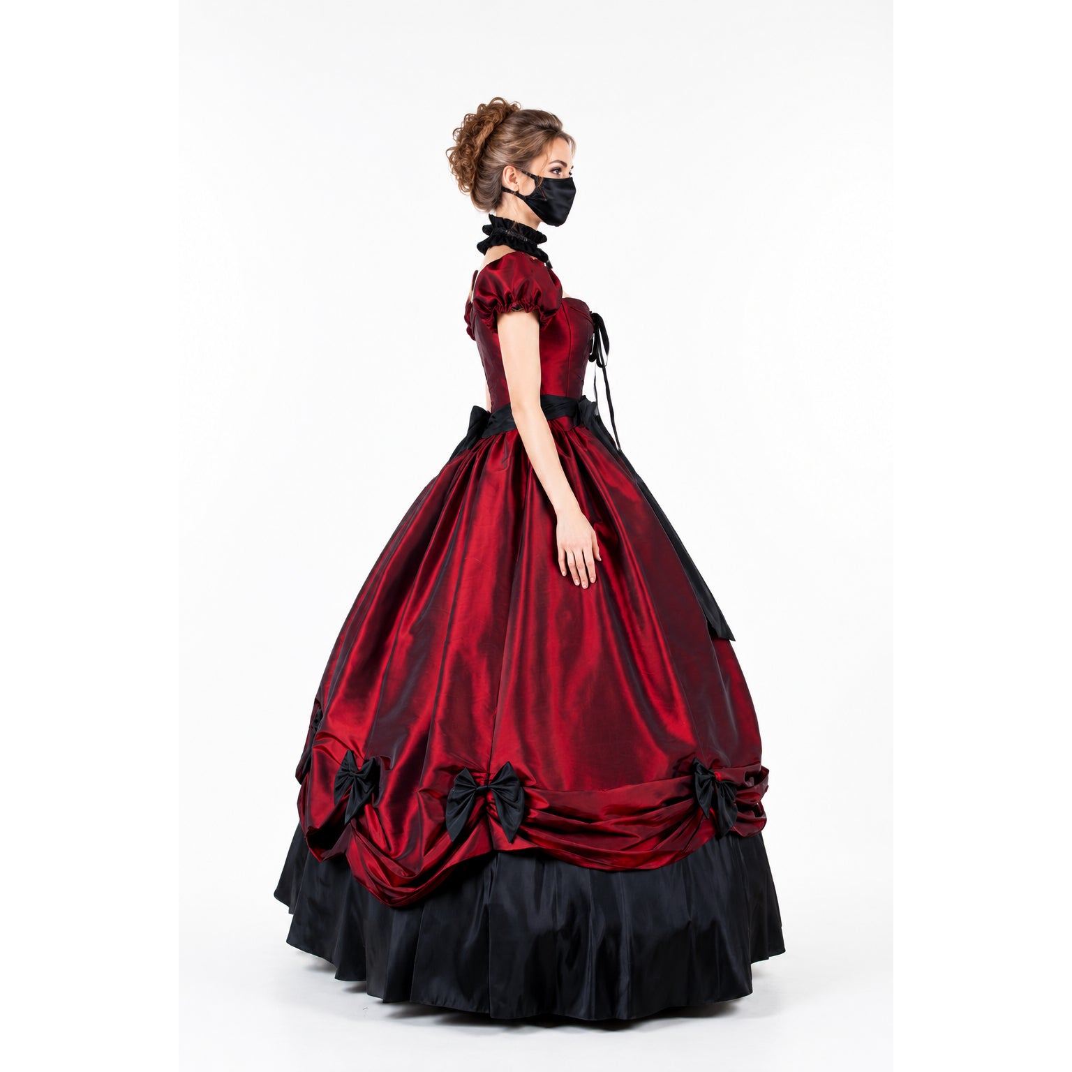 Tiefrotes Taftkleid G769